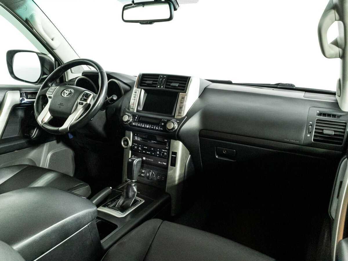 Toyota Land Cruiser Prado, 2012 Фото №8
