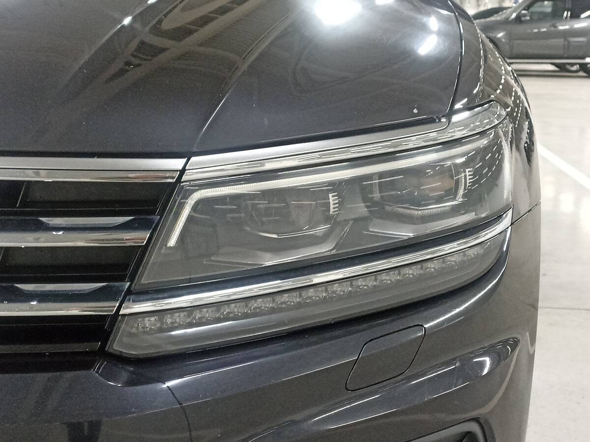 Volkswagen Tiguan, 2019 Фото №17
