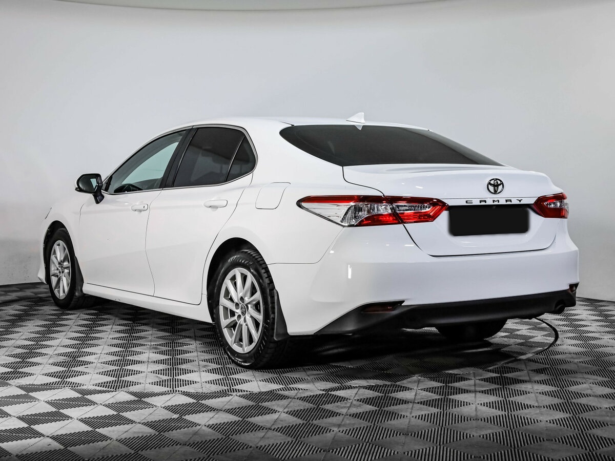 Toyota Camry VIII (XV70) Рестайлинг, 2021 Фото №20