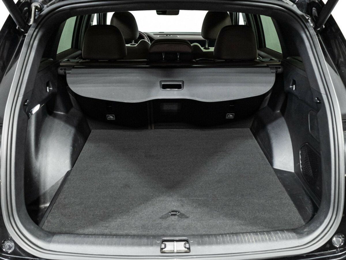 Geely Monjaro I, 2023 Фото №25