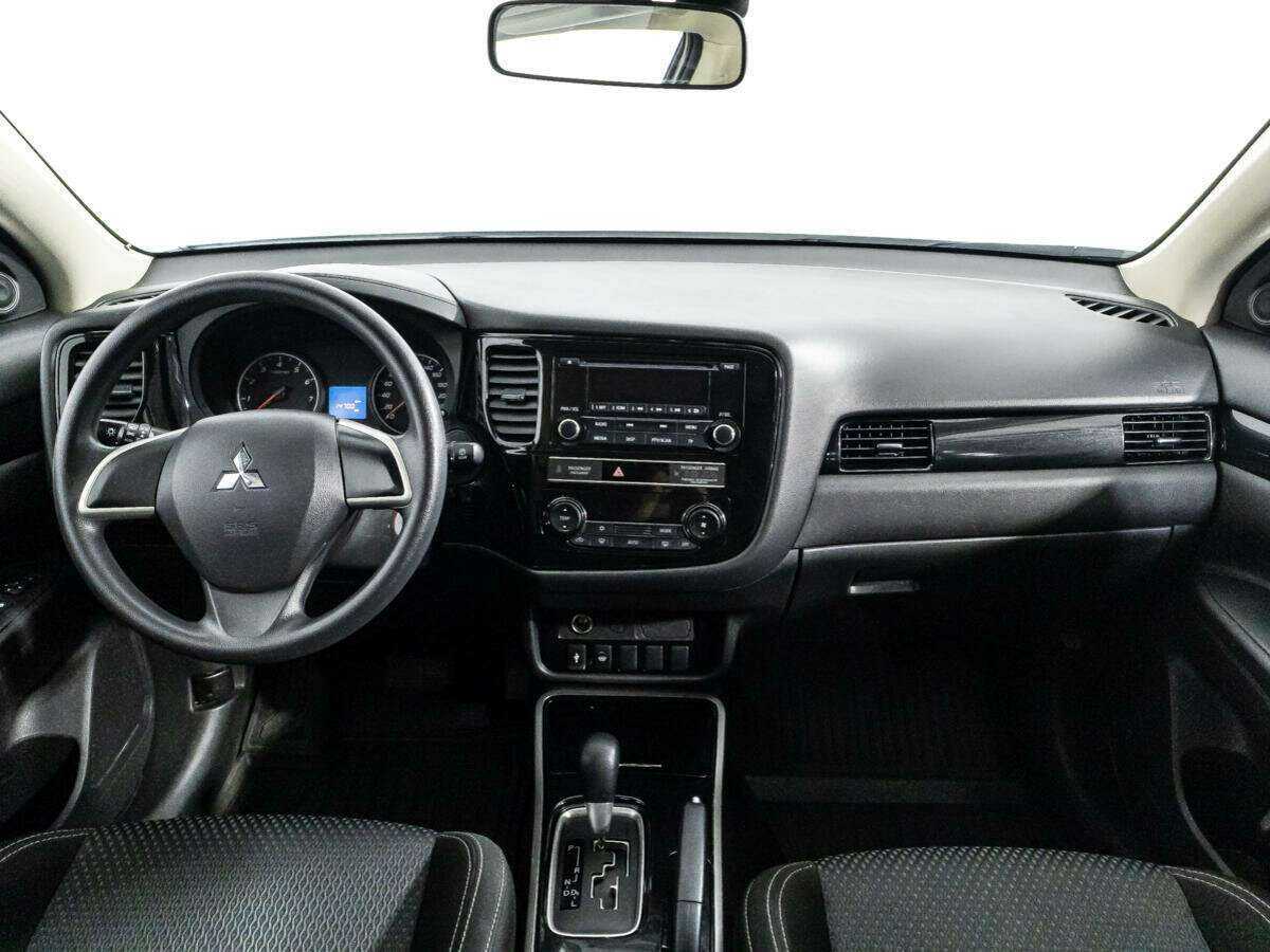 Mitsubishi Outlander, 2019 Фото №13