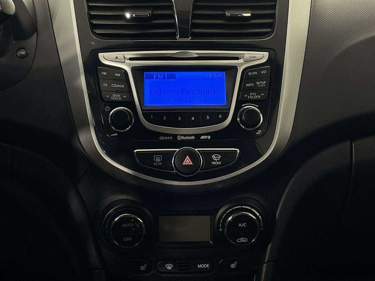 Hyundai Solaris, 2012 Фото №12