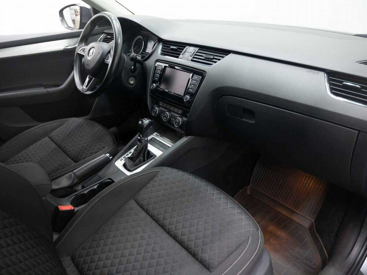 Skoda Octavia, 2016 Фото №11