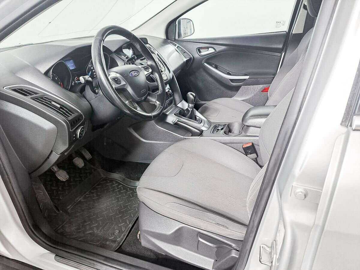 Ford Focus, 2012 Фото №14
