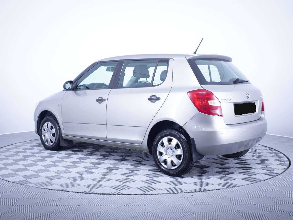 Skoda Fabia, 2013 Фото №5