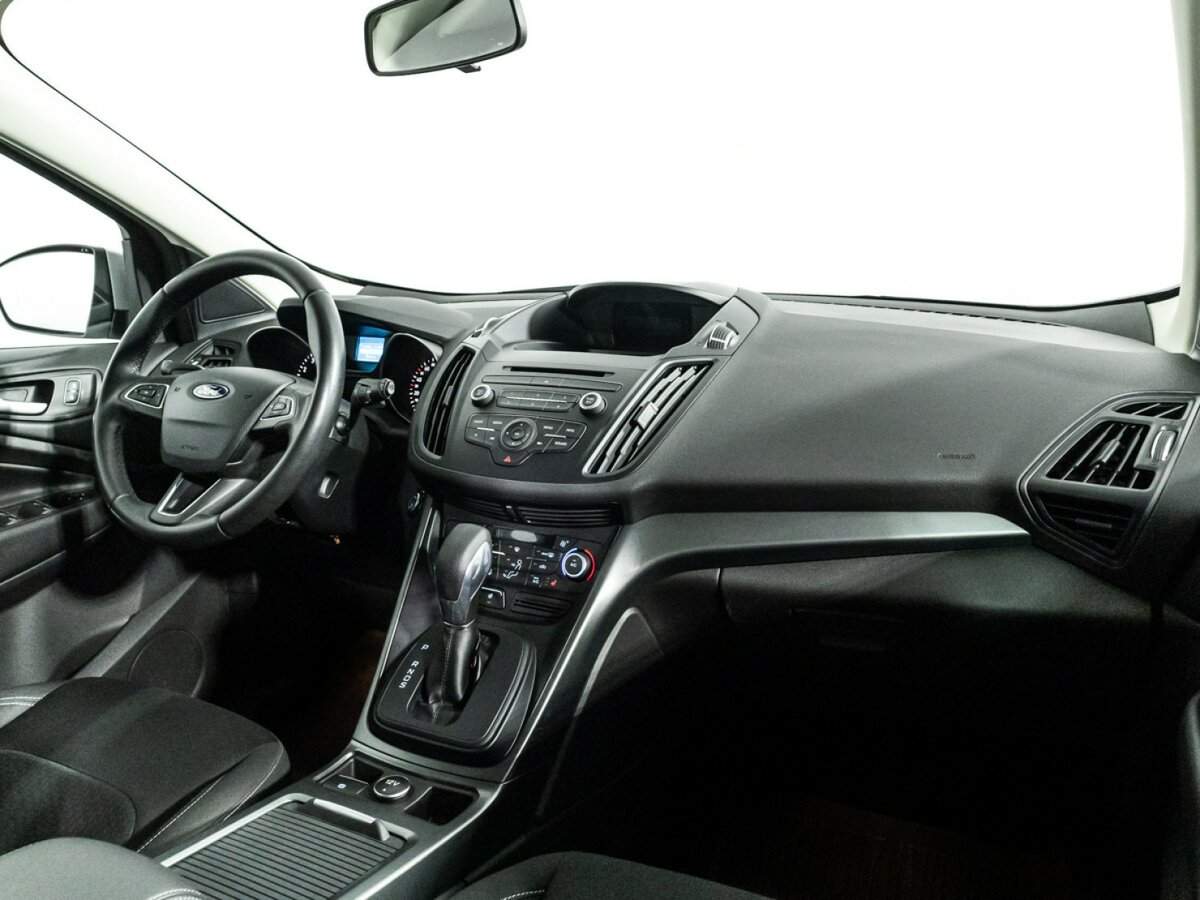 Ford Kuga, 2019 Фото №9