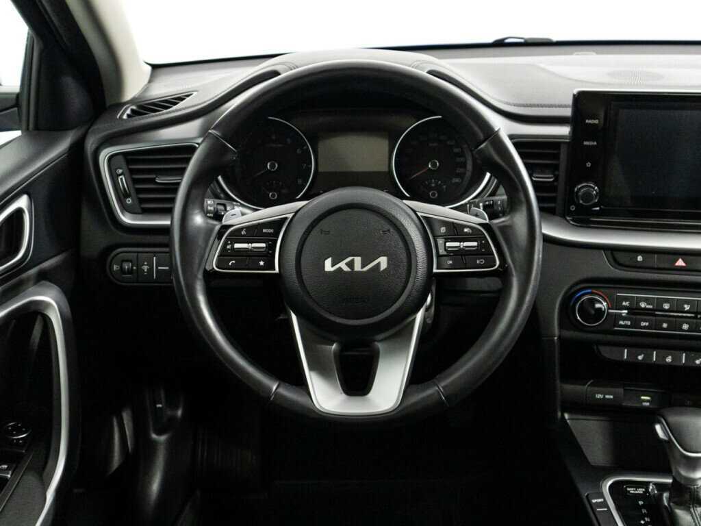 Kia Ceed, 2022 Фото №23