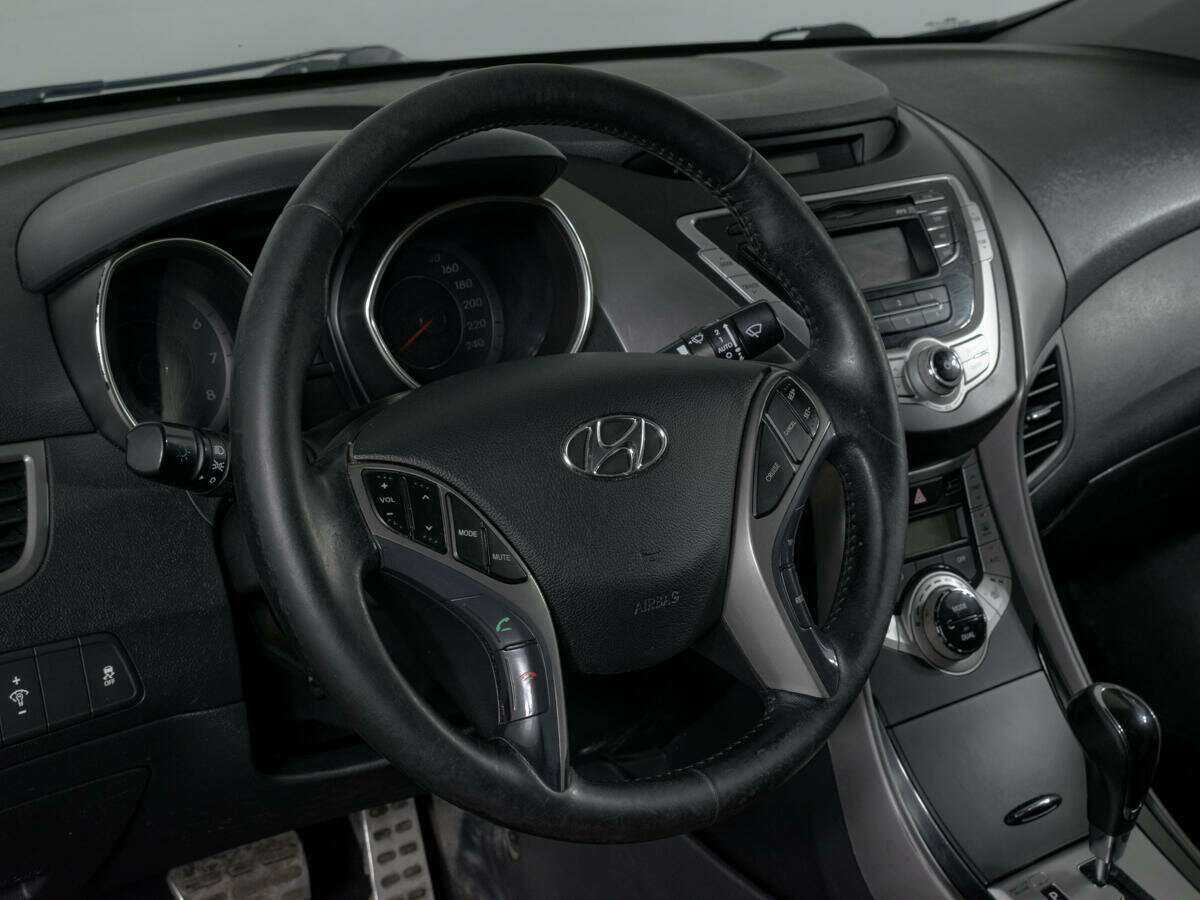 Hyundai Elantra, 2012 Фото №14