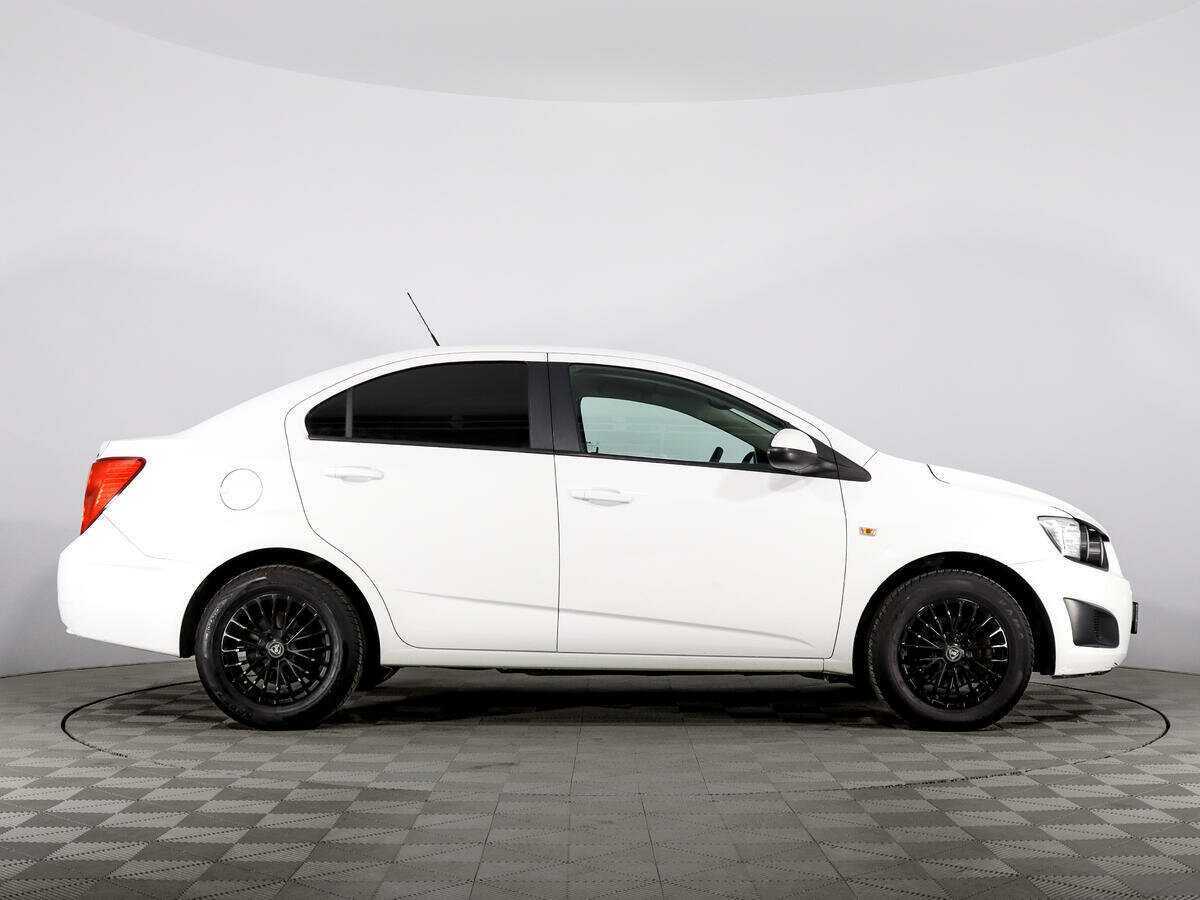 Chevrolet Aveo, 2012 Фото №4