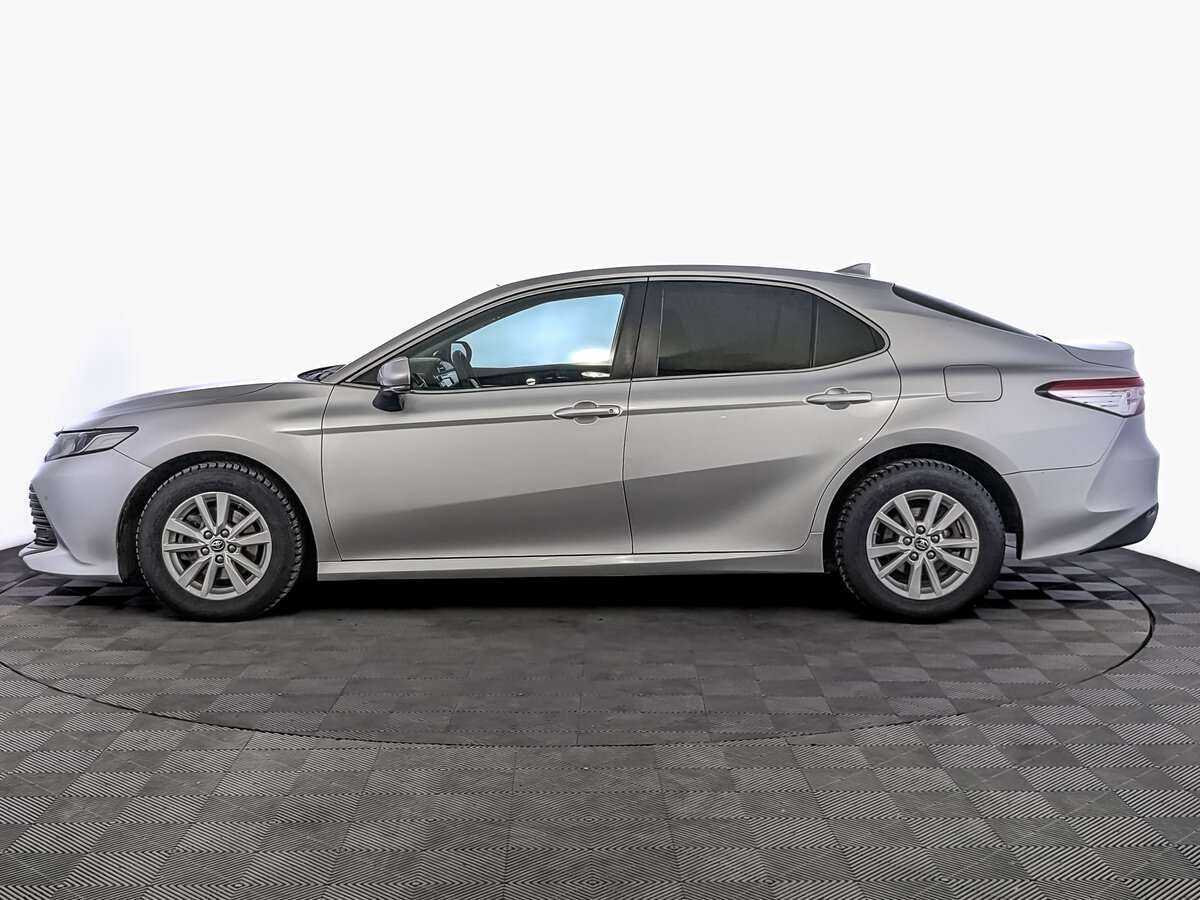 Toyota Camry, 2020 Фото №8