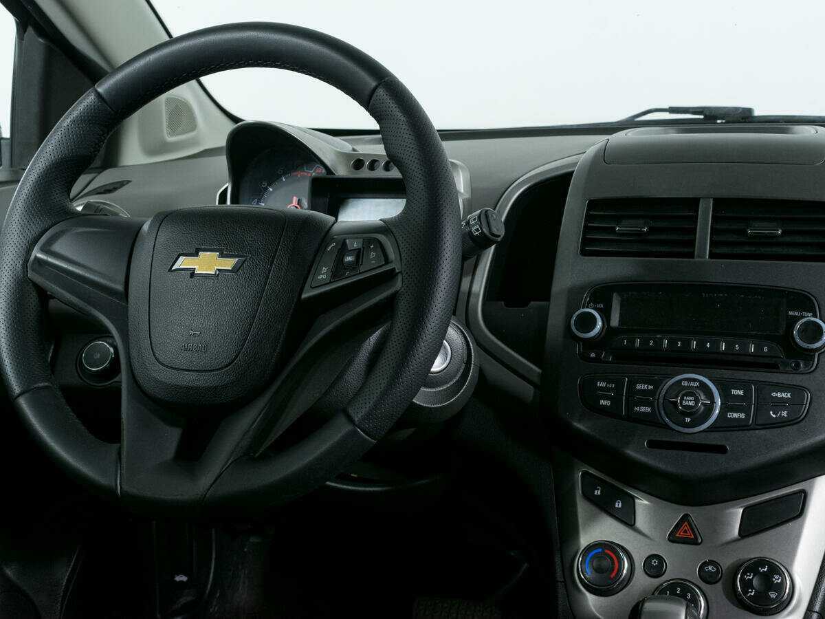 Chevrolet Aveo, 2012 Фото №10