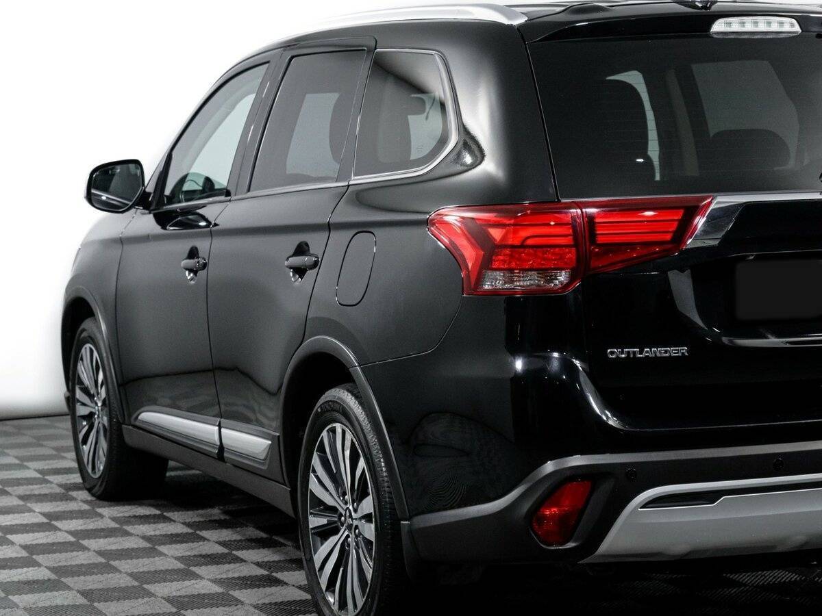 Mitsubishi Outlander, 2021 Фото №18