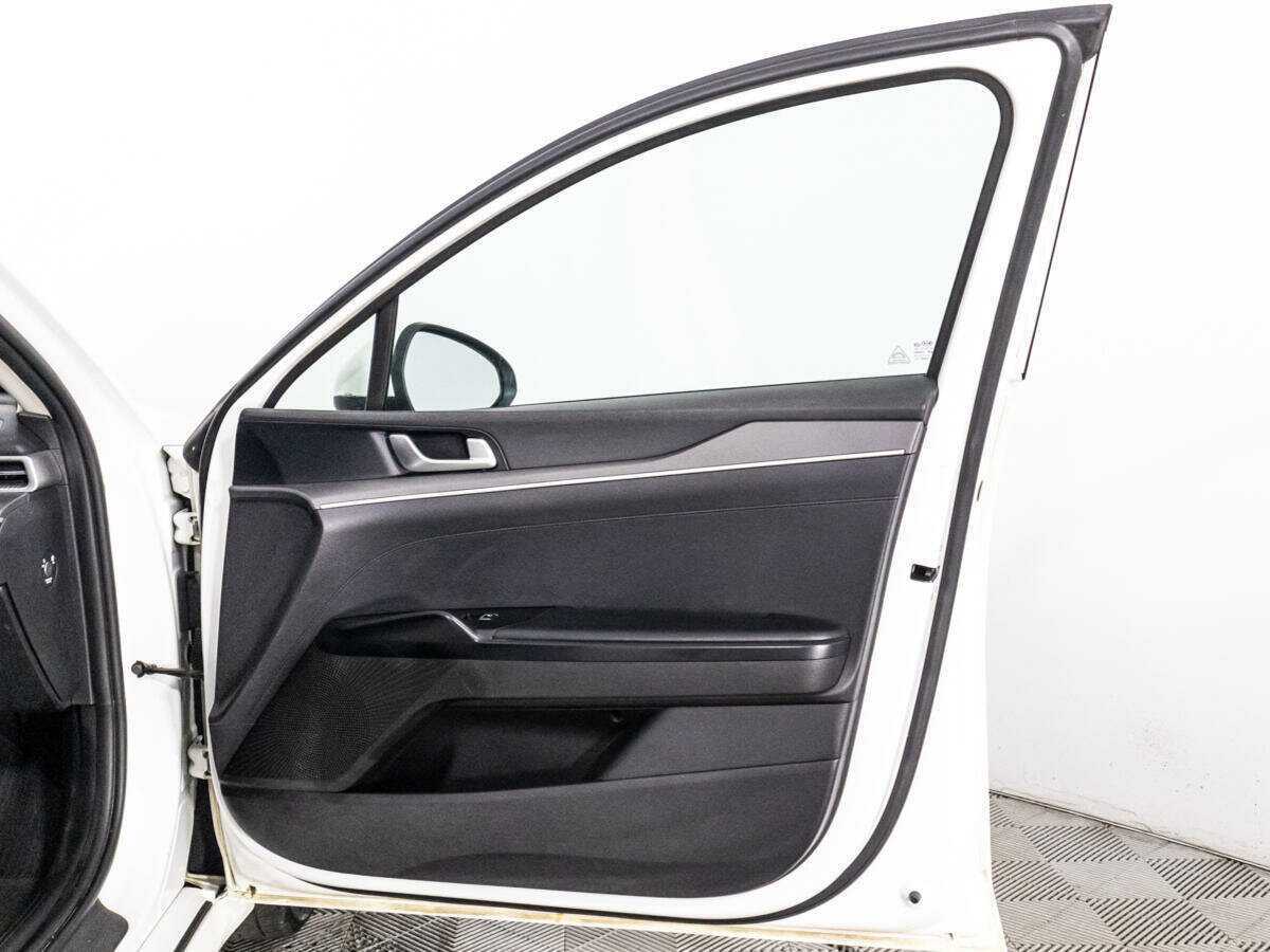 Kia K5, 2020 Фото №28