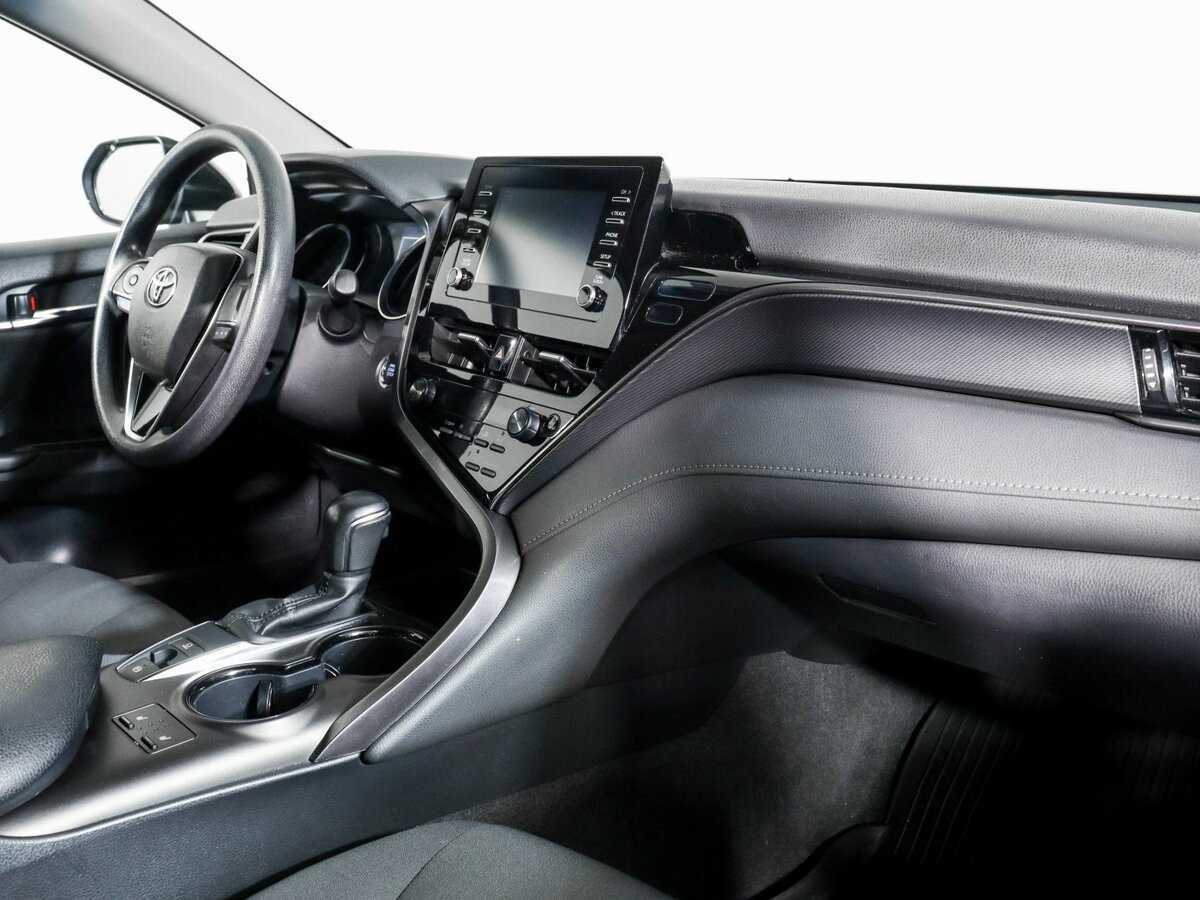 Toyota Camry, 2021 Фото №6