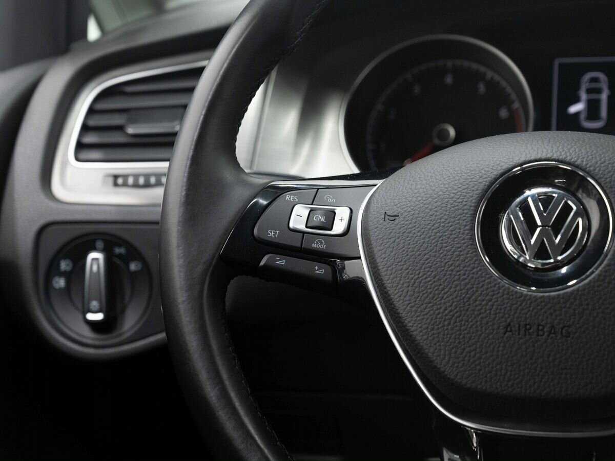 Volkswagen Golf, 2013 Фото №16