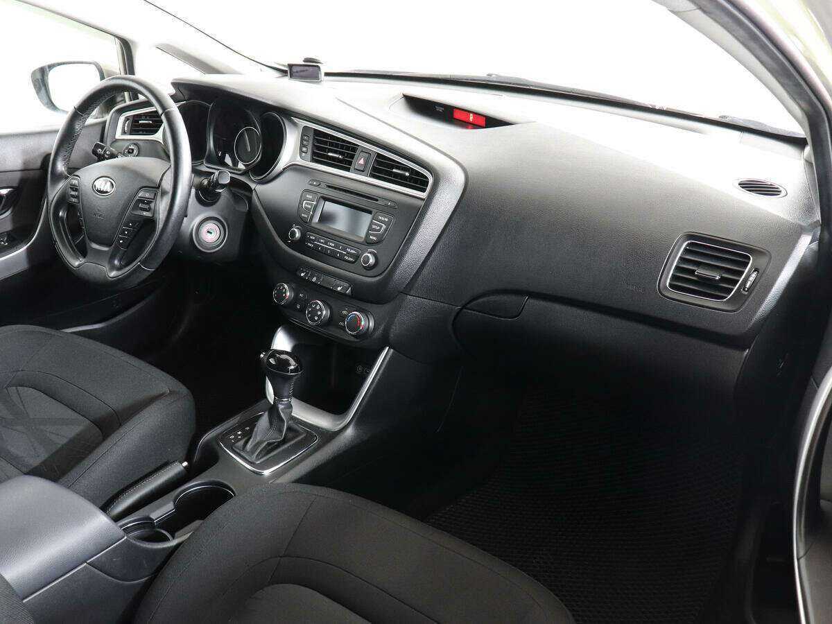 Kia Ceed, 2016 Фото №10