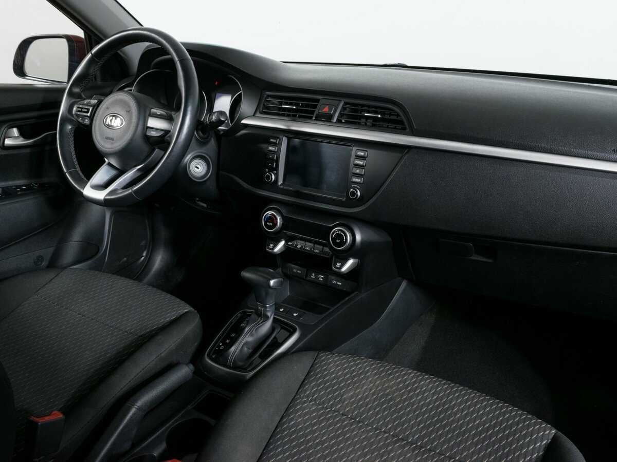Kia Rio X-Line, 2018 Фото №8