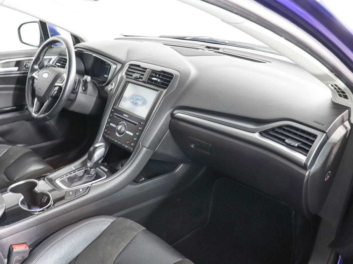 Ford Mondeo, 2016 Фото №10