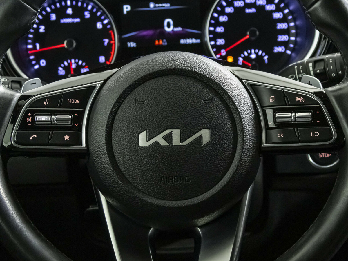 Kia Ceed III Рестайлинг, 2022 Фото №10