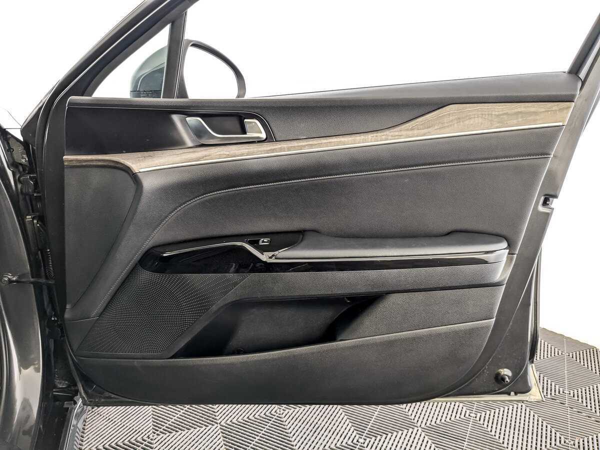 Kia K5, 2020 Фото №21