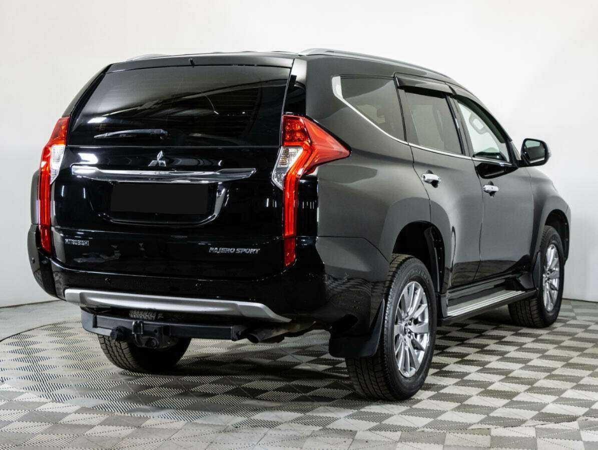 Mitsubishi Pajero Sport, 2017 Фото №5