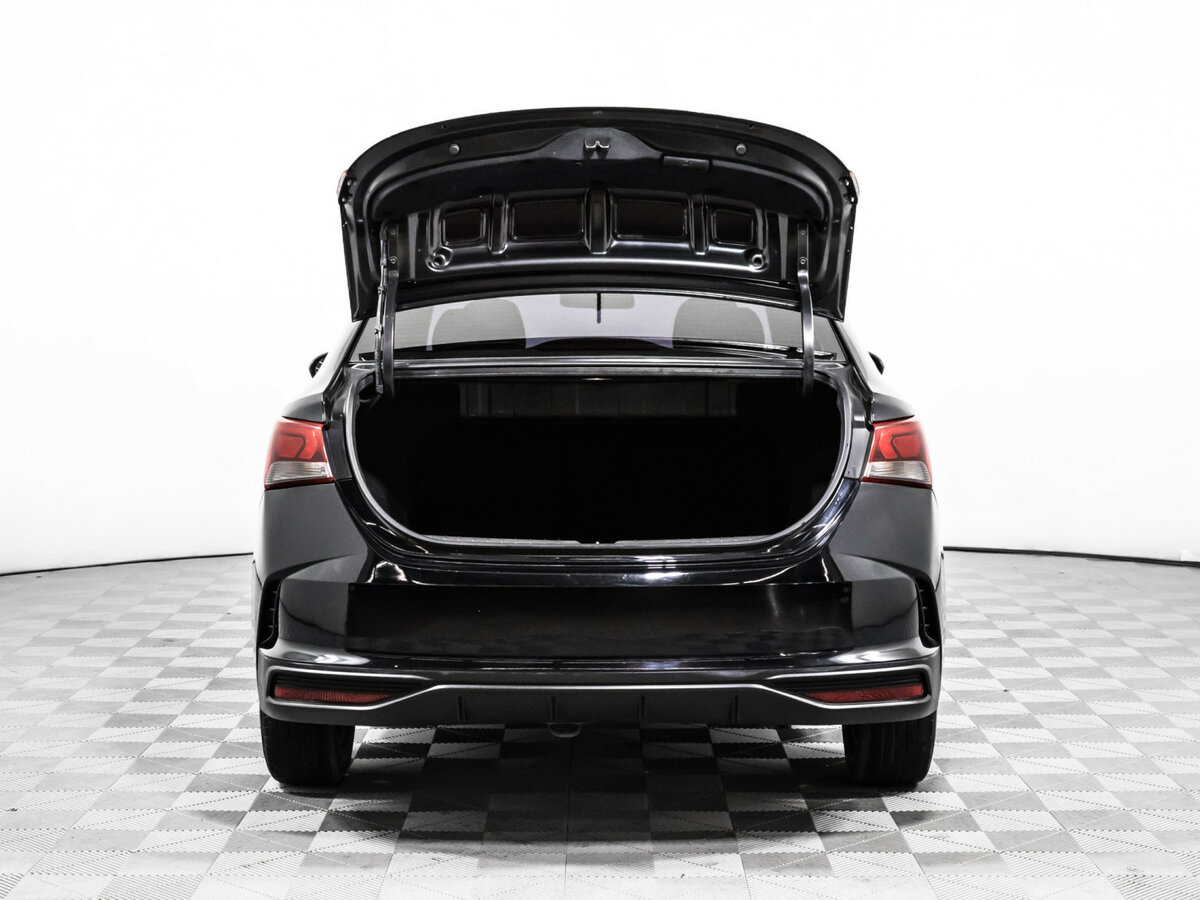 Hyundai Solaris II Рестайлинг, 2021 Фото №11