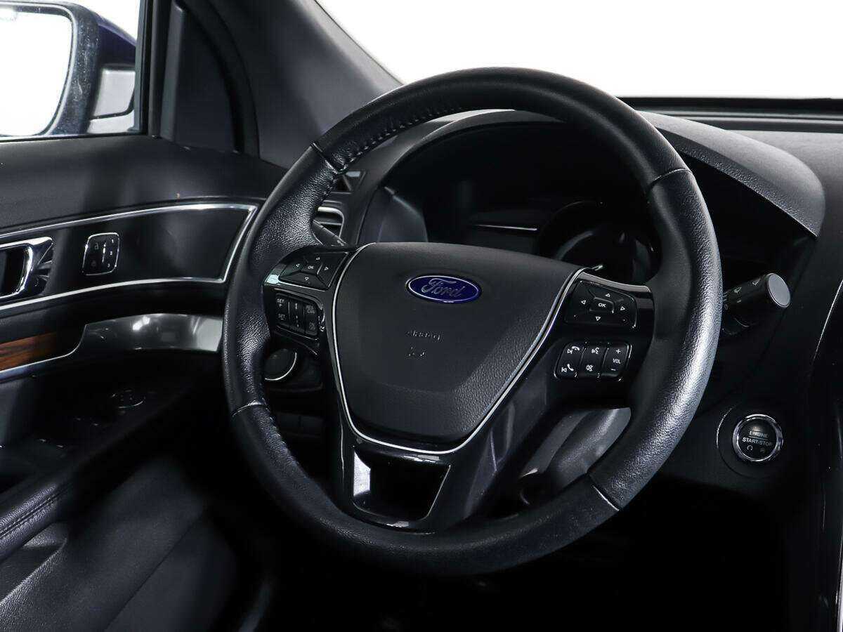 Ford Explorer, 2017 Фото №20