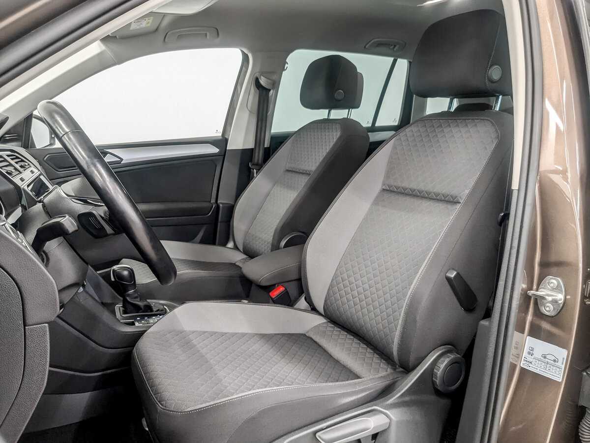 Volkswagen Tiguan, 2019 Фото №20