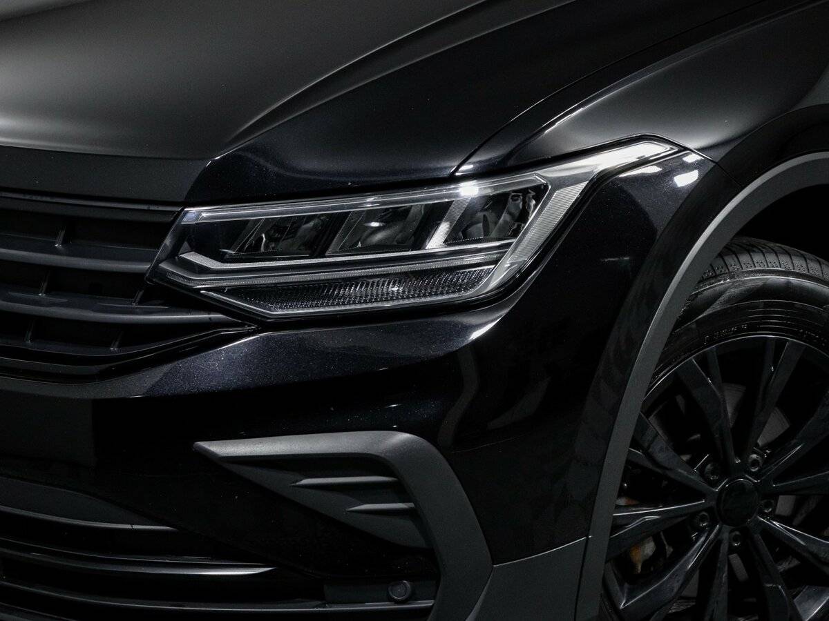 Volkswagen Tiguan, 2021 Фото №16