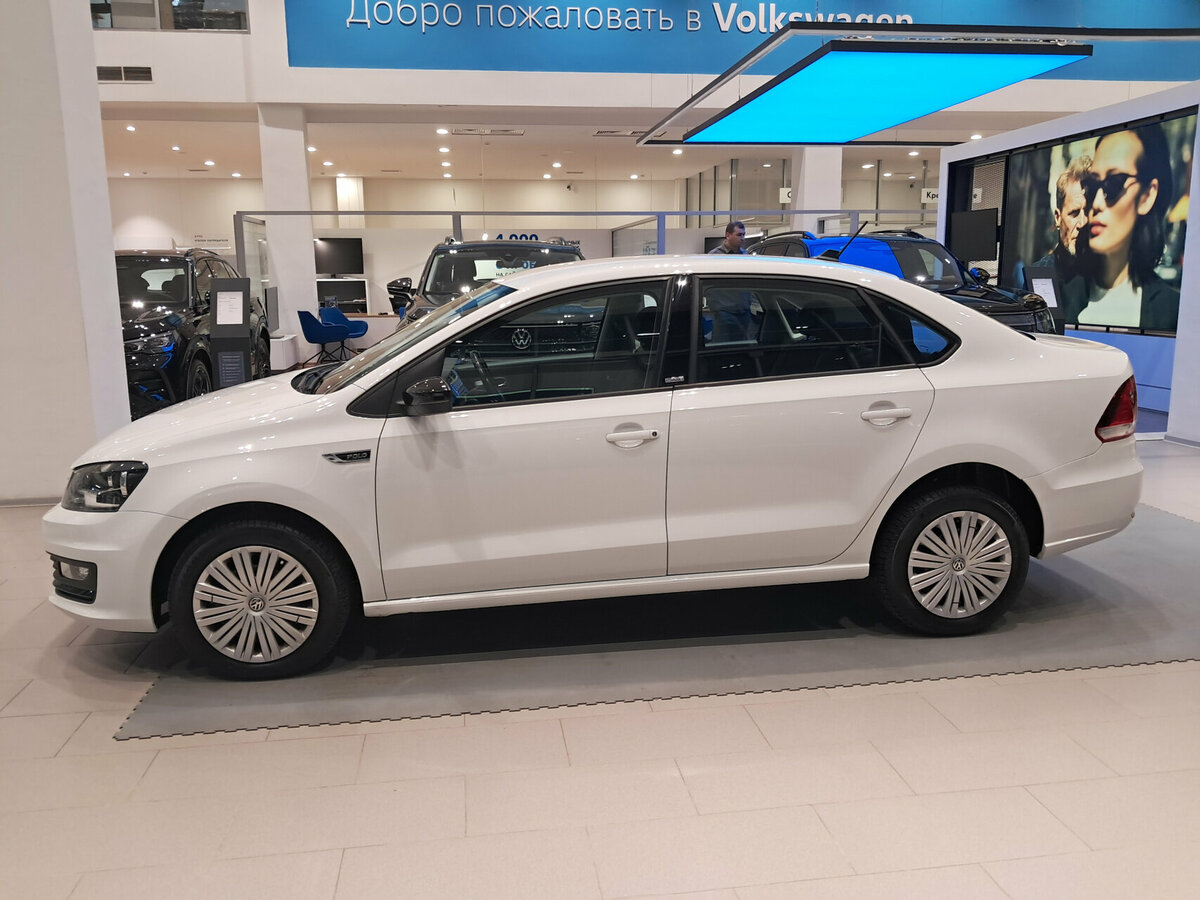 Volkswagen Polo V Рестайлинг, 2017 Фото №8