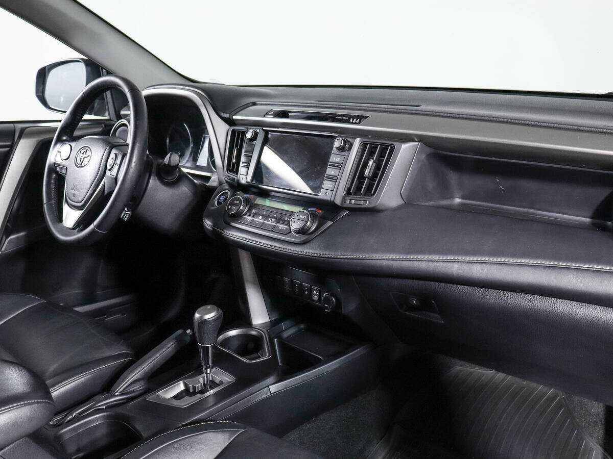 Toyota RAV4, 2017 Фото №7