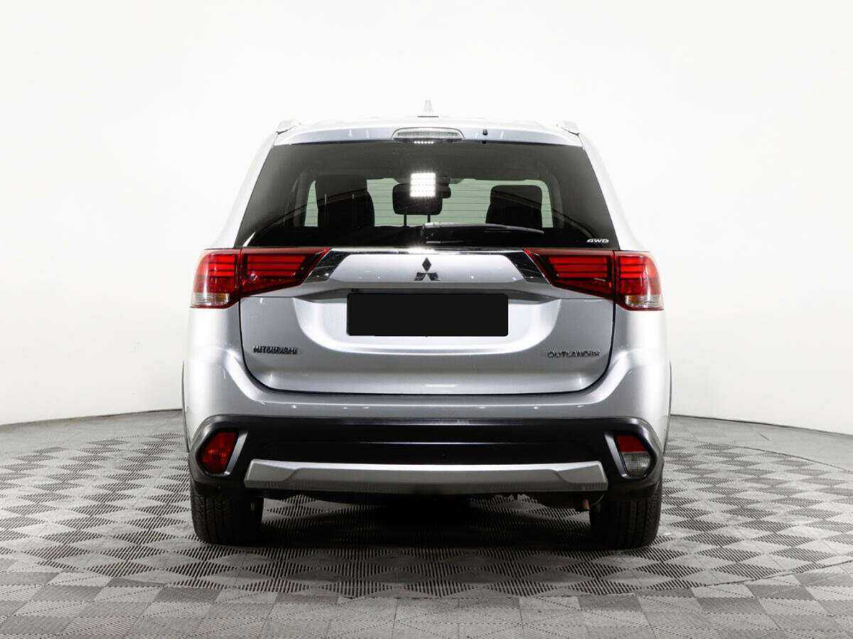 Mitsubishi Outlander, 2018 Фото №5