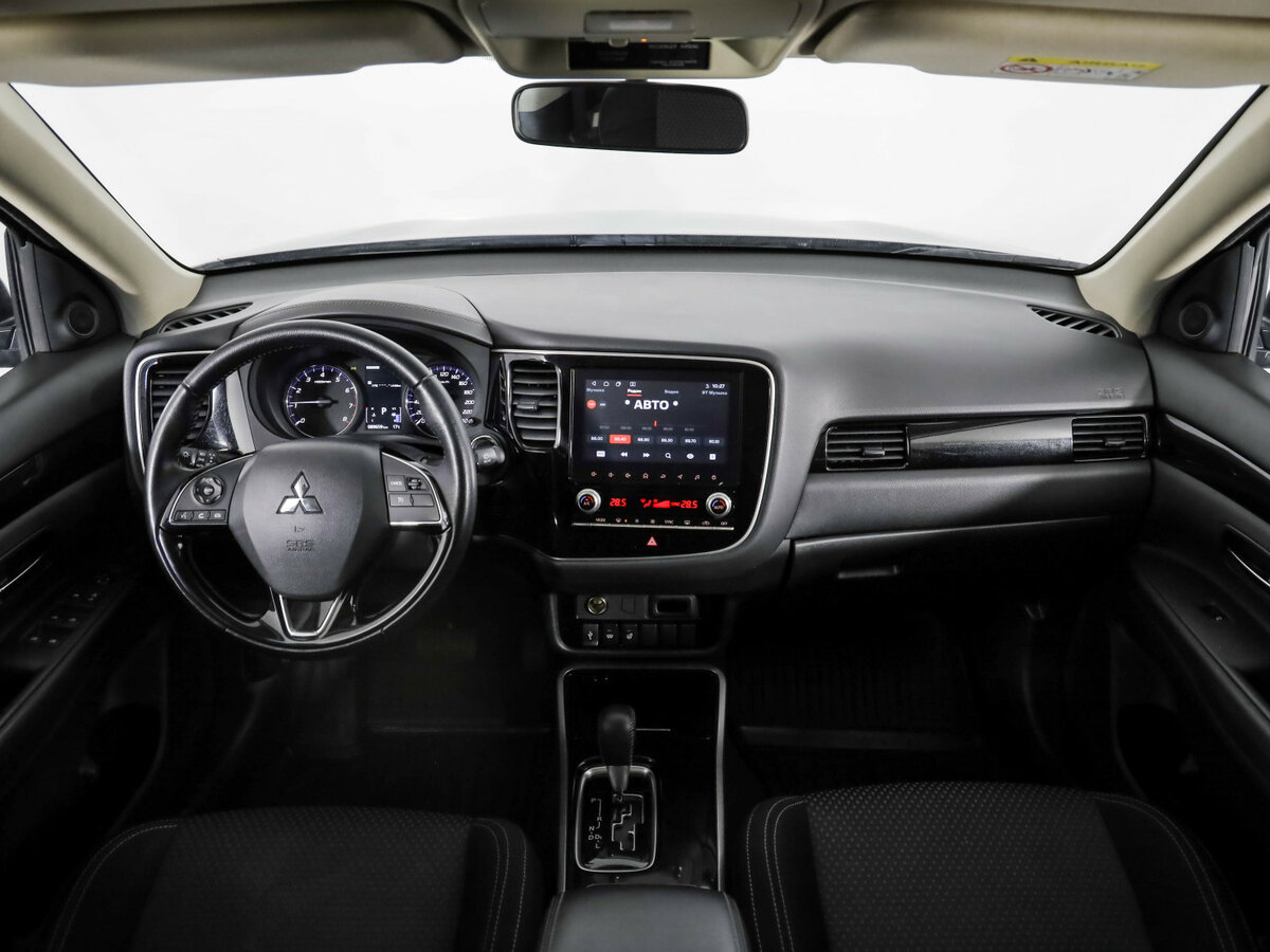 Mitsubishi Outlander III Рестайлинг 3, 2021 Фото №10