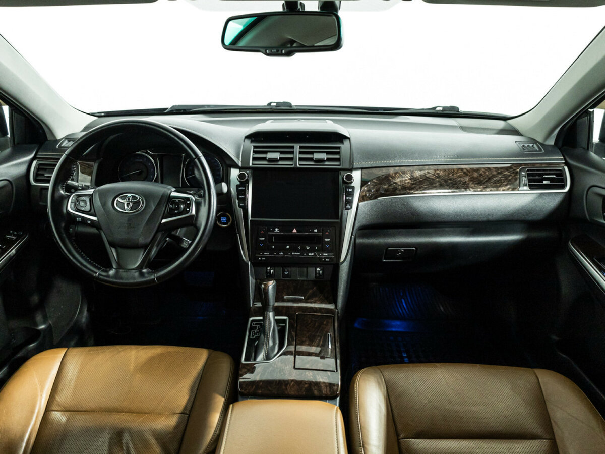 Toyota Camry VII (XV50) Рестайлинг, 2016 Фото №11
