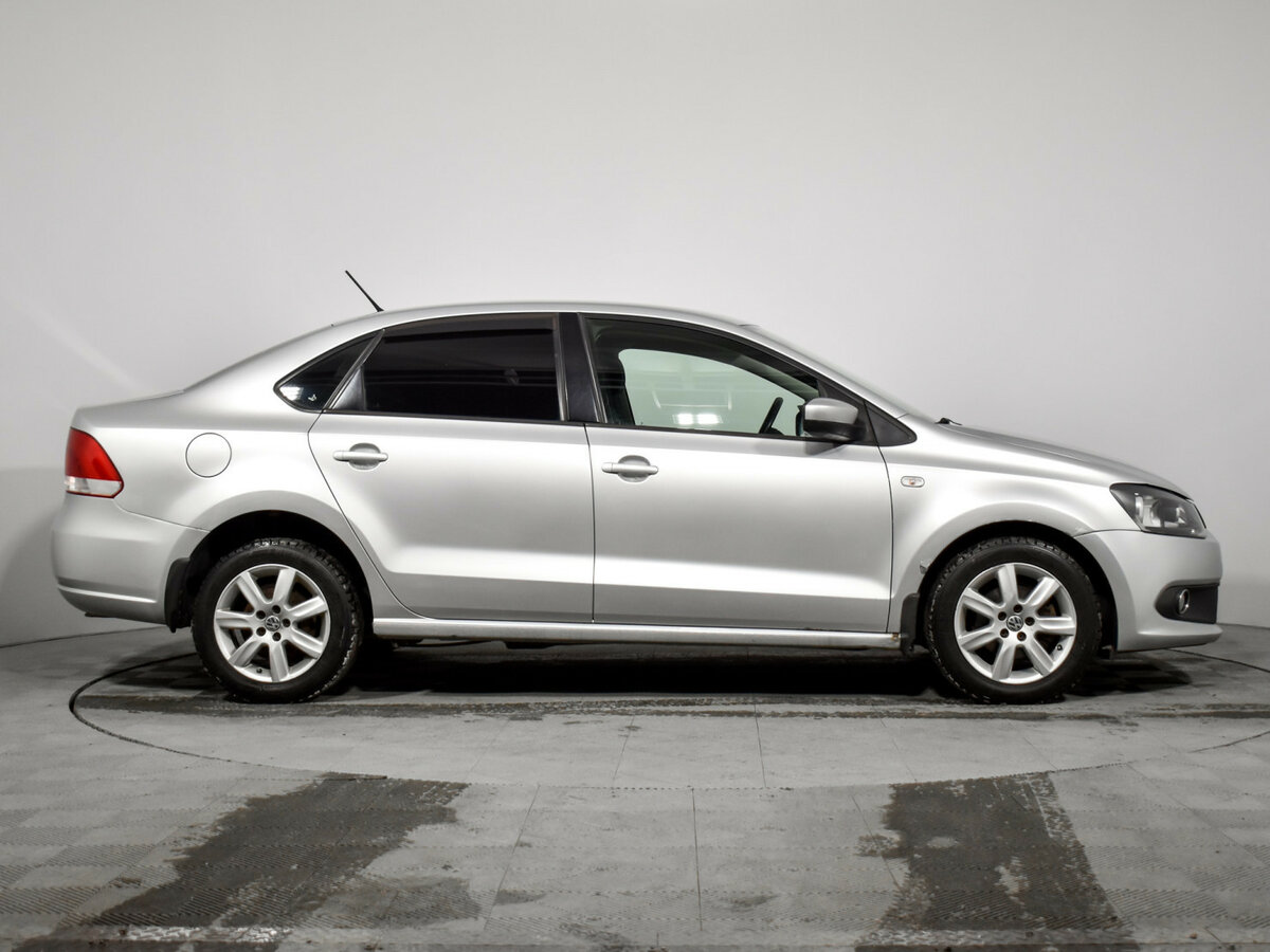 Volkswagen Polo V Рестайлинг, 2015 Фото №4