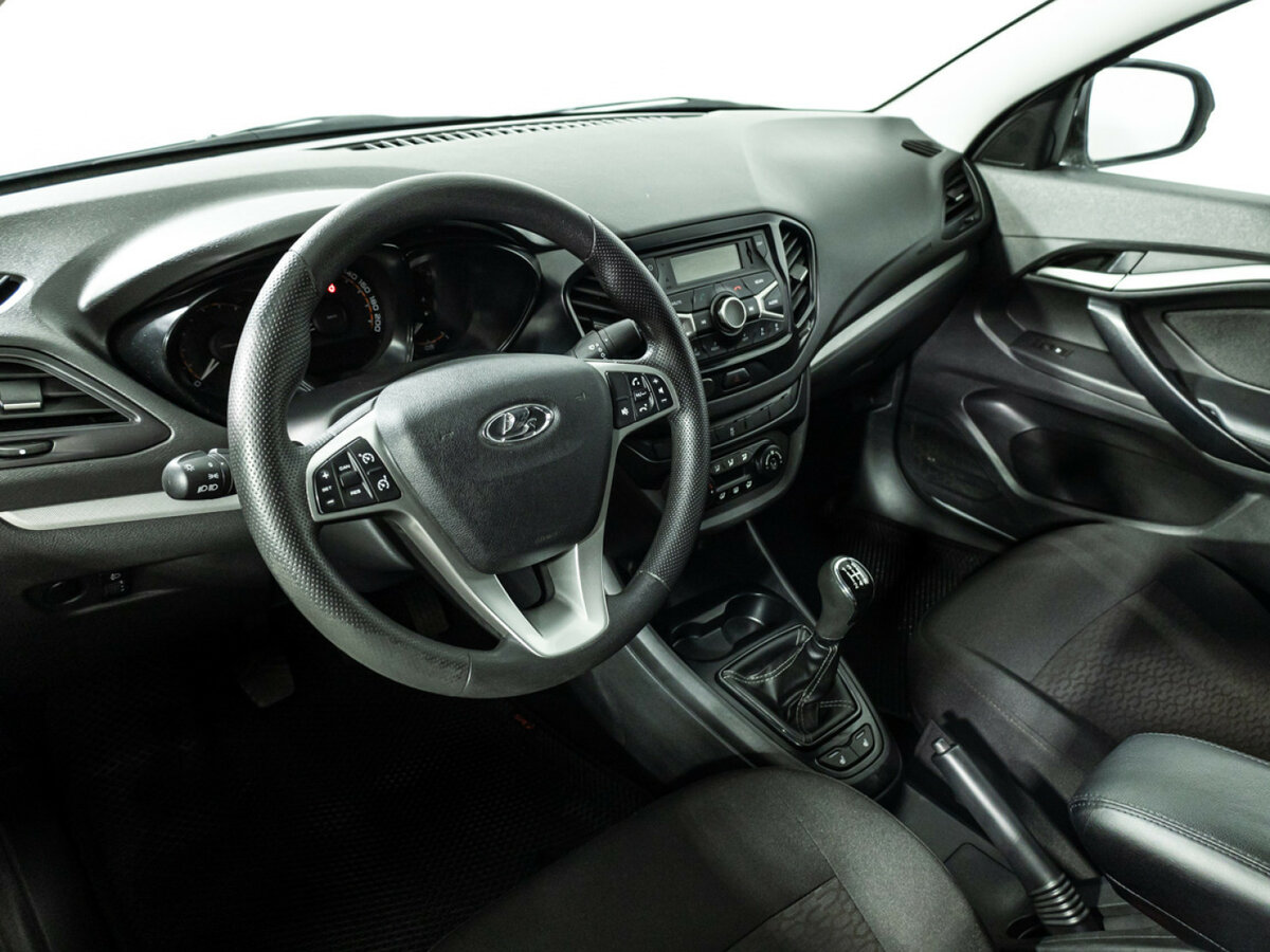 Lada (ВАЗ) Vesta I, 2019 Фото №11