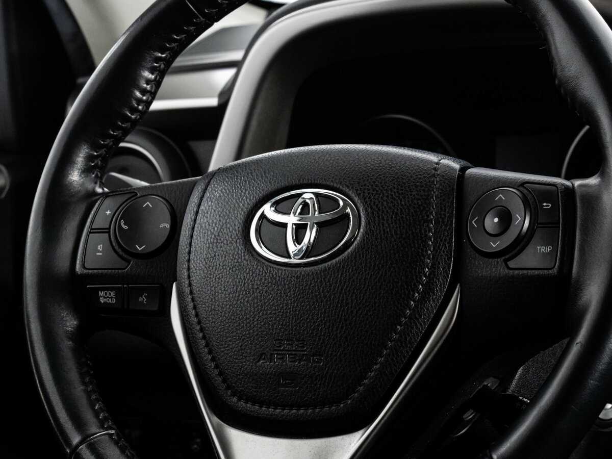 Toyota RAV4, 2017 Фото №11