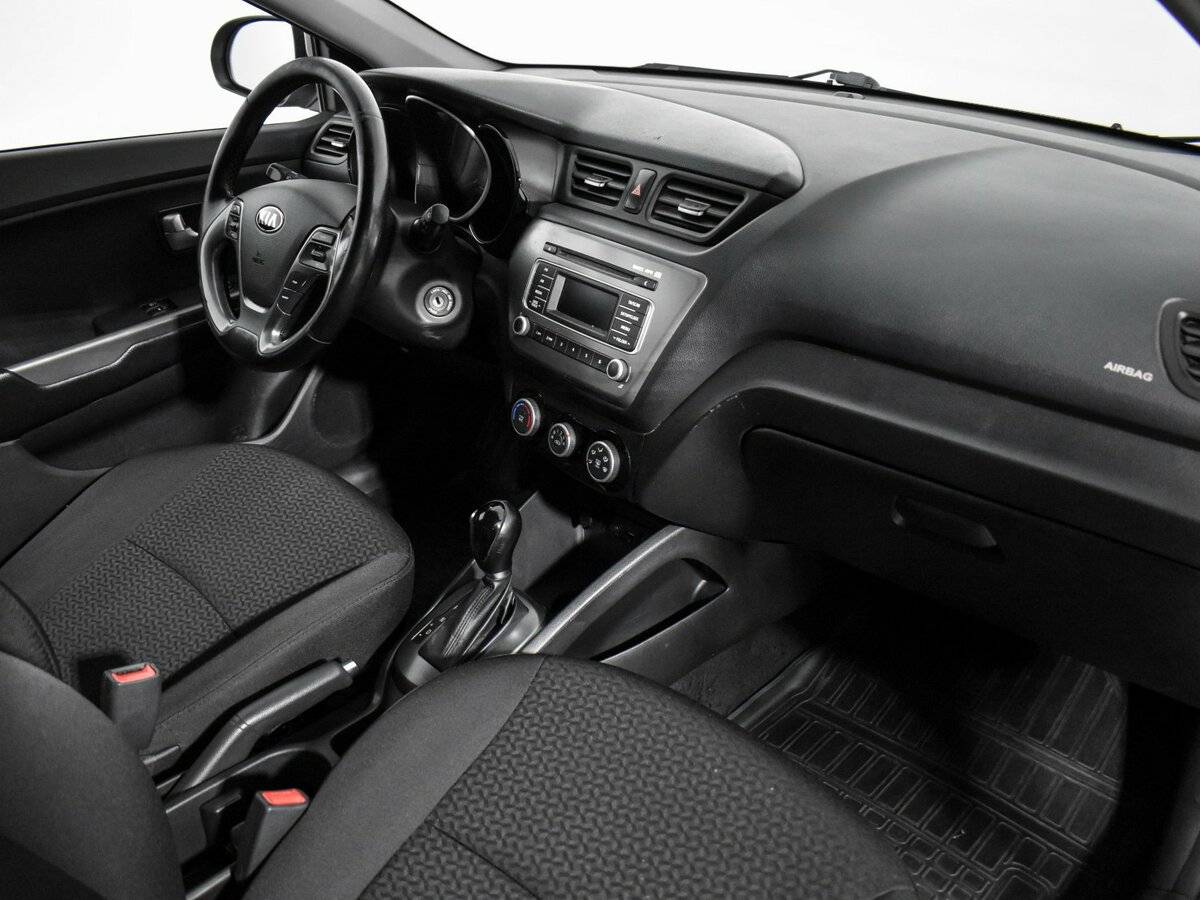 Kia Rio, 2016 Фото №12