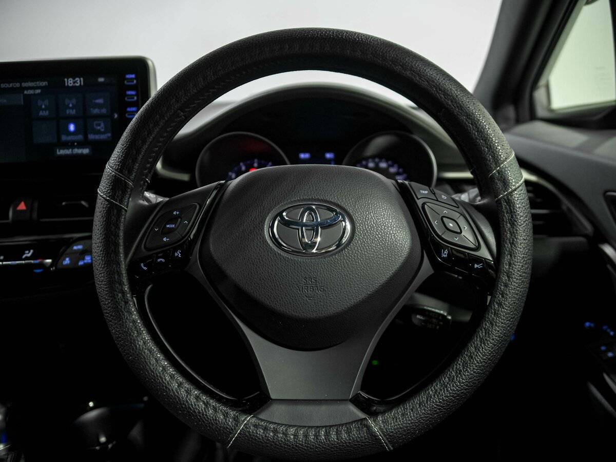 Toyota C-HR, 2020 Фото №9