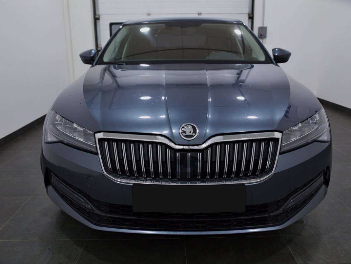 Skoda Superb, 2021 Фото №2