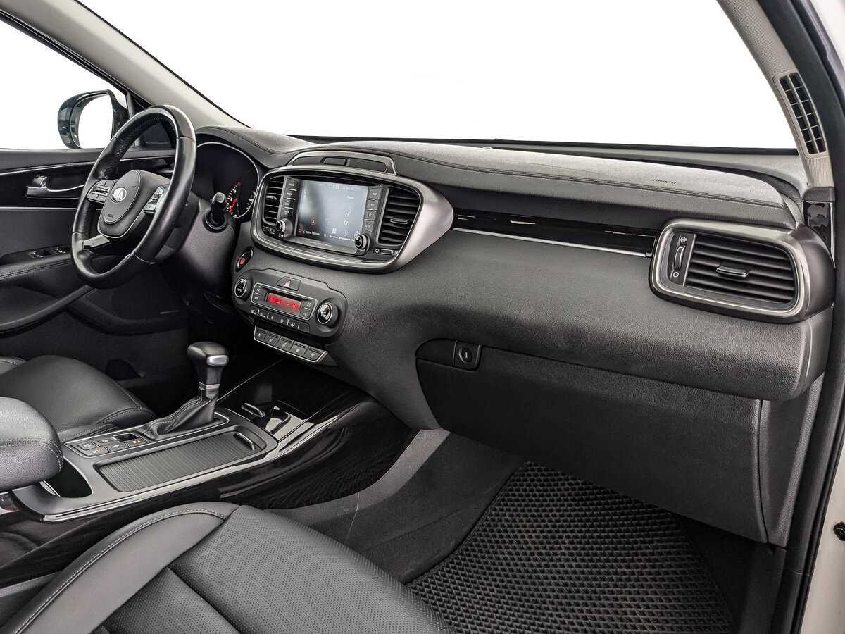 Kia Sorento, 2019 Фото №9