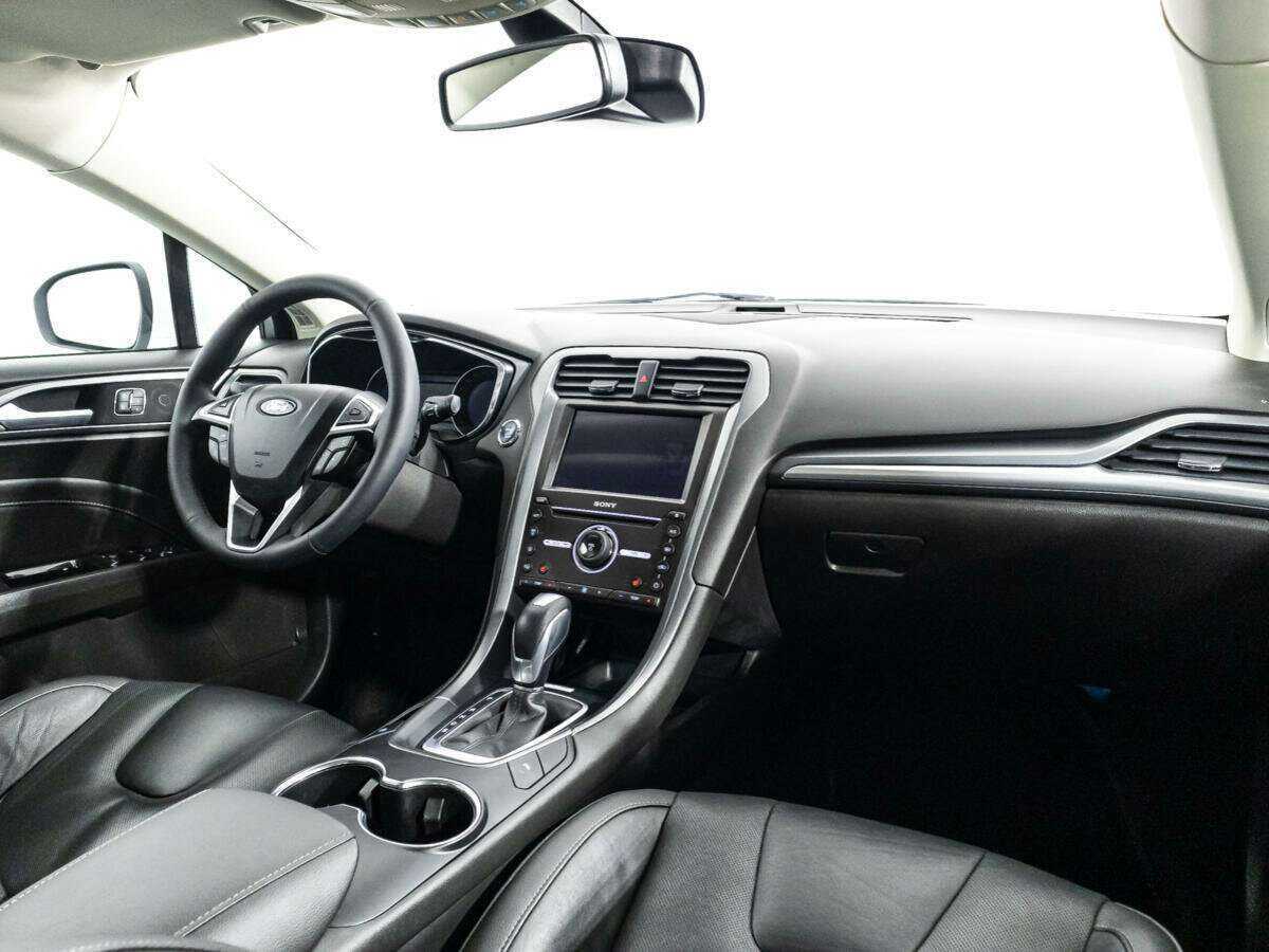 Ford Mondeo, 2017 Фото №8