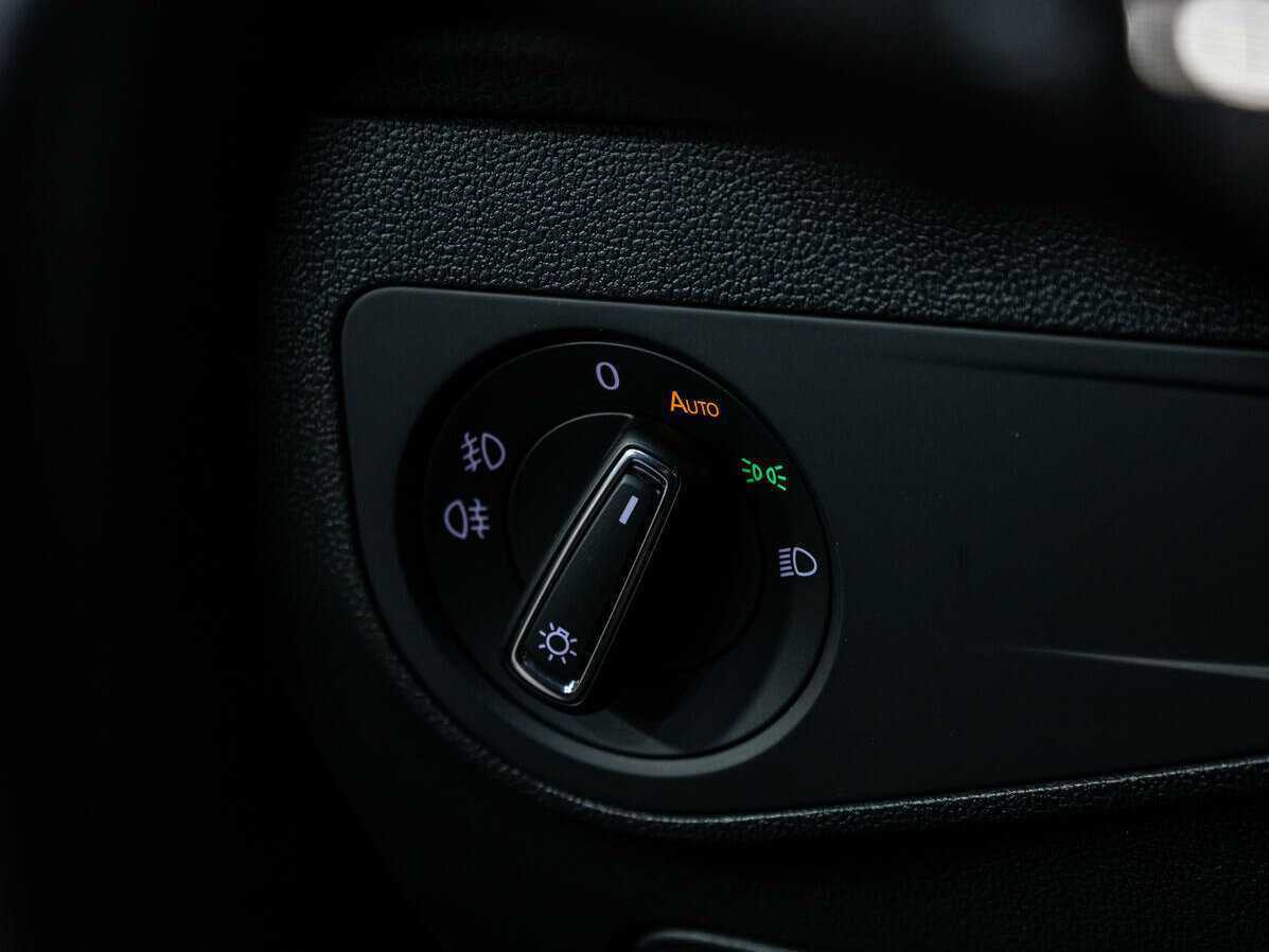 Volkswagen Tiguan, 2017 Фото №19