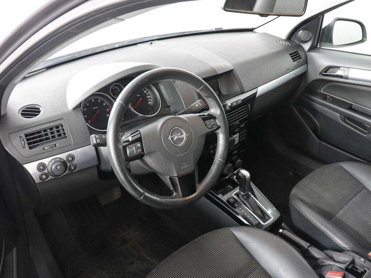 Opel Astra, 2012 Фото №5