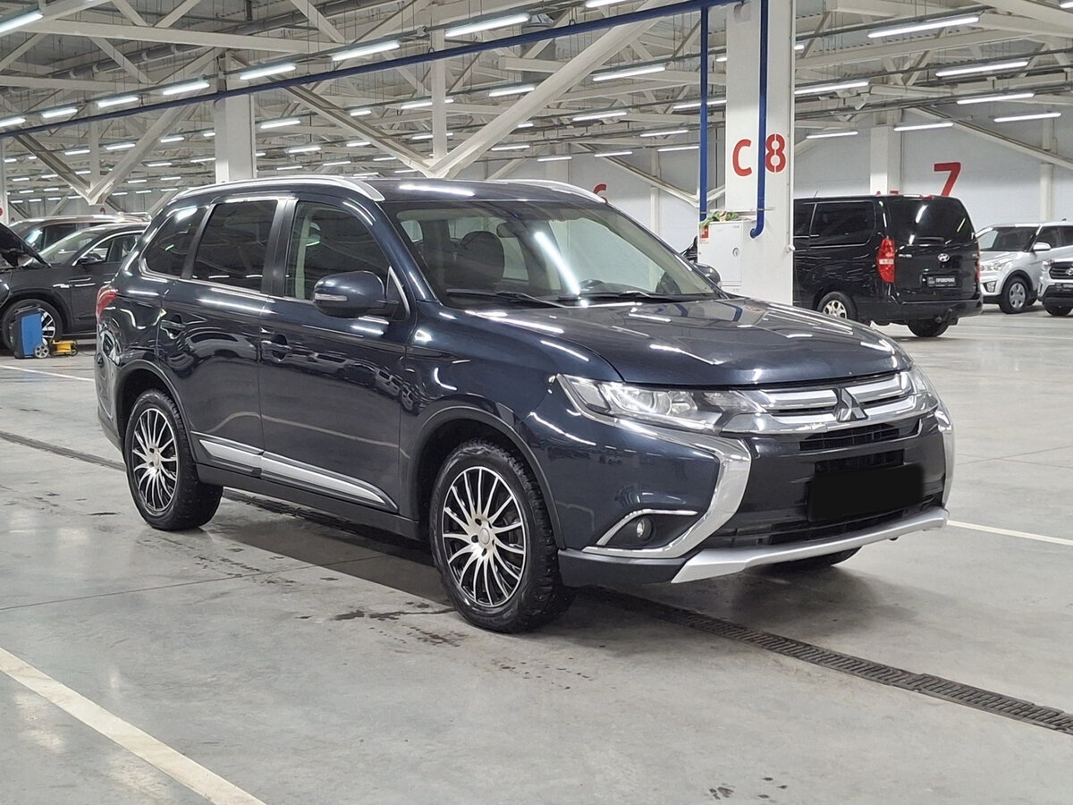 Mitsubishi Outlander III Рестайлинг 2, 2017 Фото №3