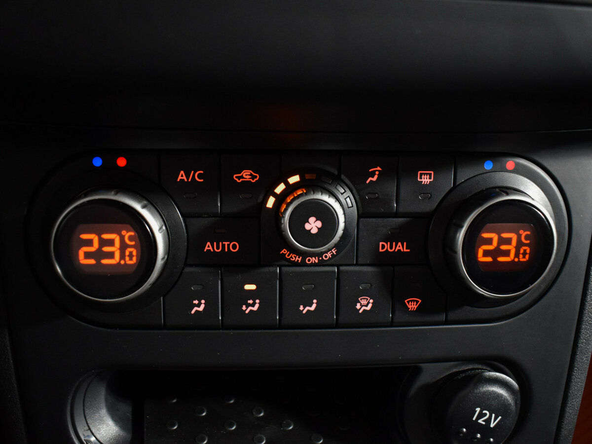 Nissan Qashqai I Рестайлинг, 2012 Фото №16