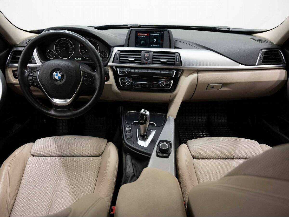 BMW 3 серии 320d xDrive, 2018 Фото №13