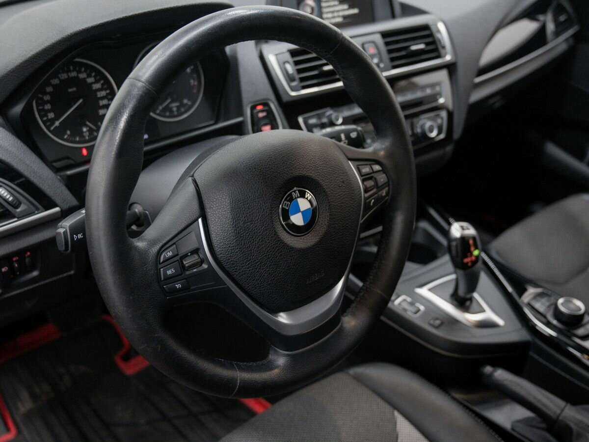 BMW 1 серии 118i, 2016 Фото №17