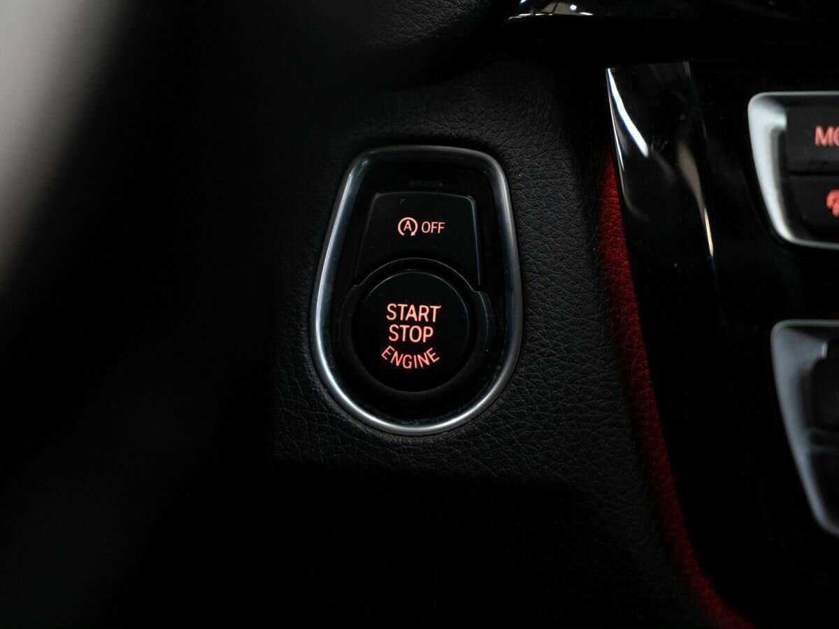 BMW 3 серии 320i xDrive, 2016 Фото №11