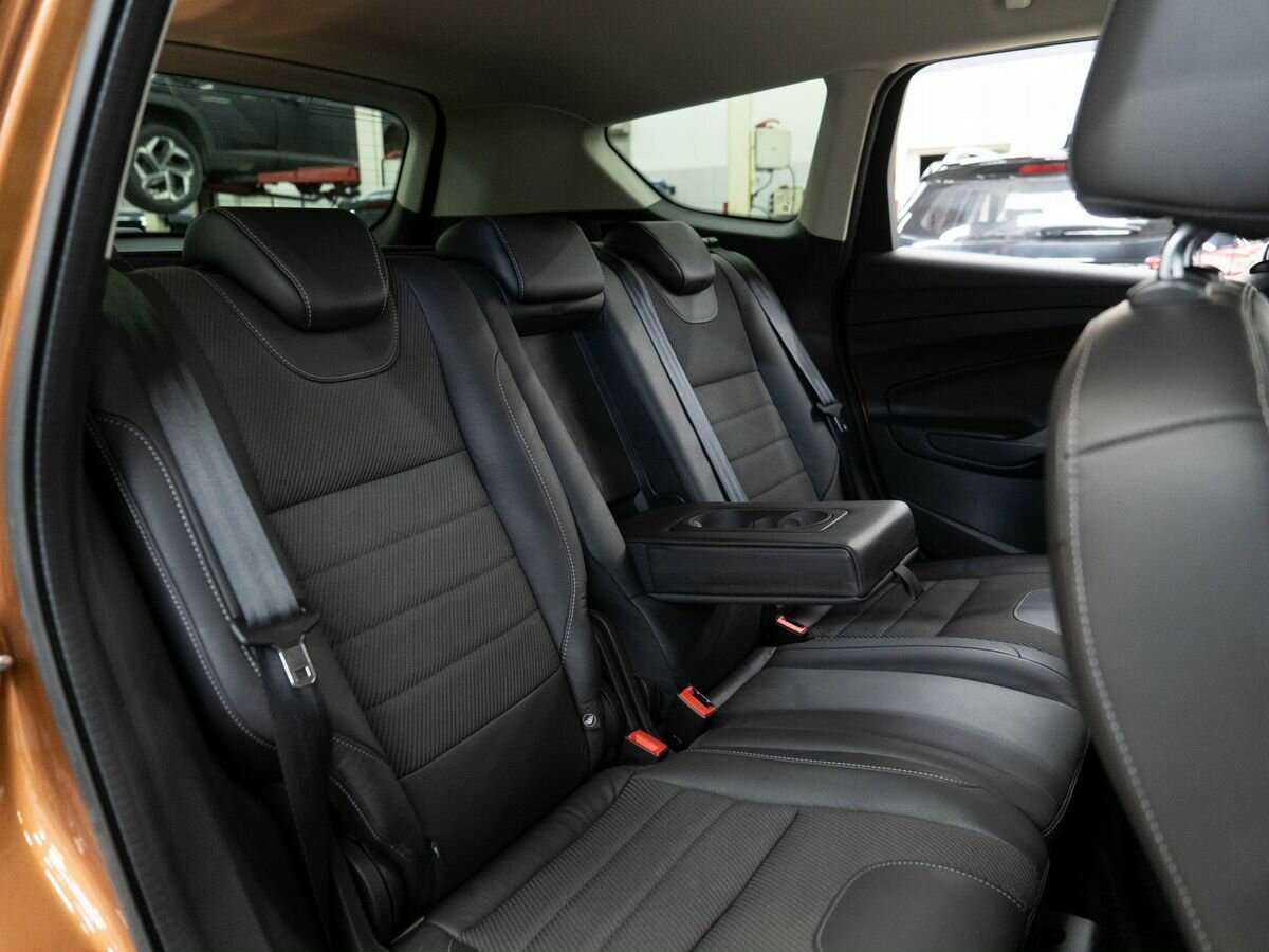 Ford Kuga, 2013 Фото №8